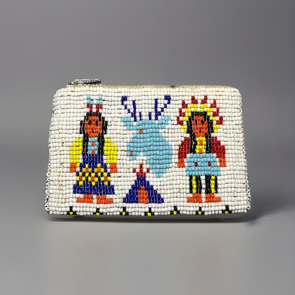 Vintage Native American Coin Purse White Hand Beaded Leather Inside with Zipper - Picture 1 of 9